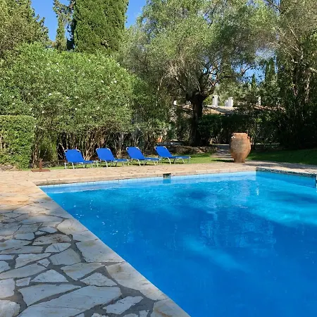 Alexandra Villas Сasa de vacaciones